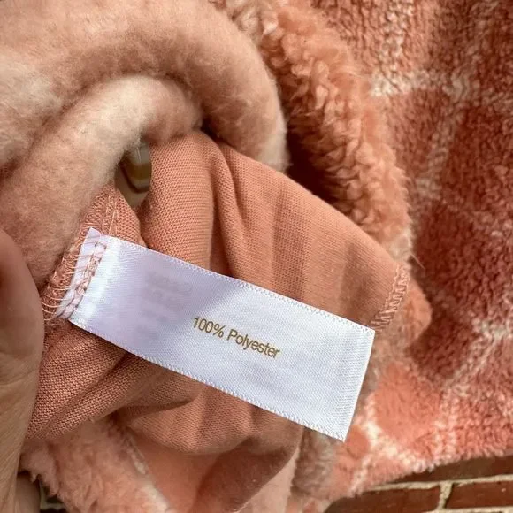 Koolaburra by UGG Women Plaid Brushed Sherpa Cozy shacket Pink Medium NEW - Picture 6 of 7